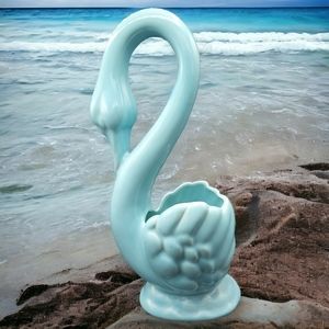 Vintage Swan Planter Vase.